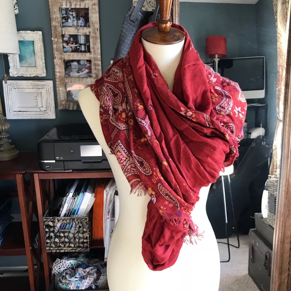 2 for $12: AMERICAN EAGLE: wrap/scarf/Shawl - Picture 4 of 5